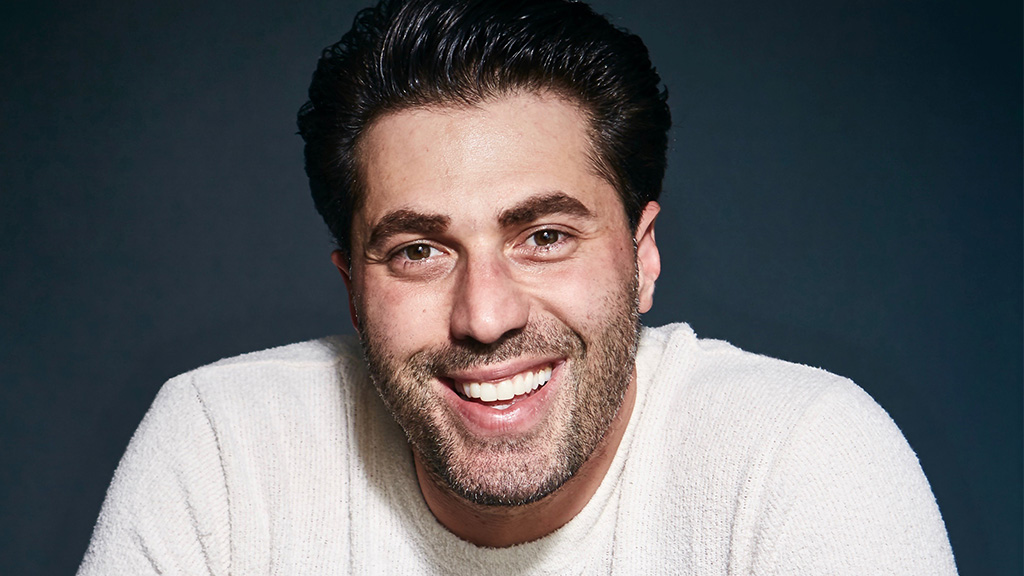 Adam Ray: WHO IS ME Tour